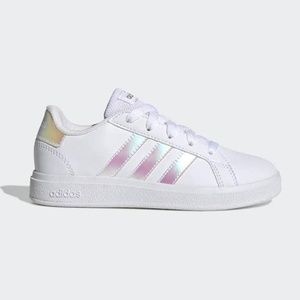 BRAND NEW youth girl adidas superstar J leather shoes size 5Y